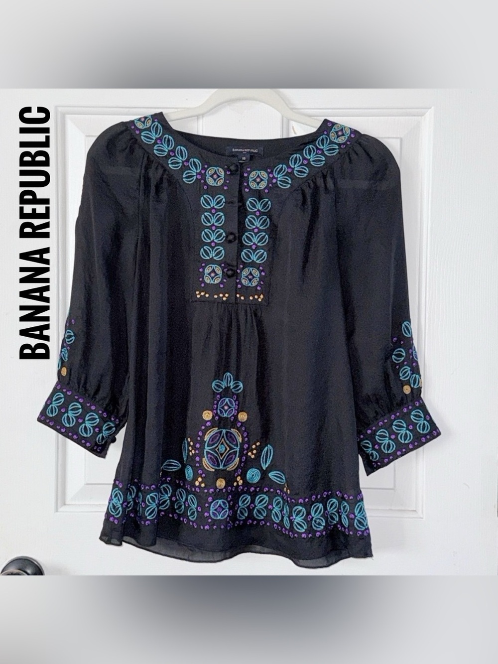 Banana Republic Black Blouse with Blue and Purple Embroidery. Sz XS.